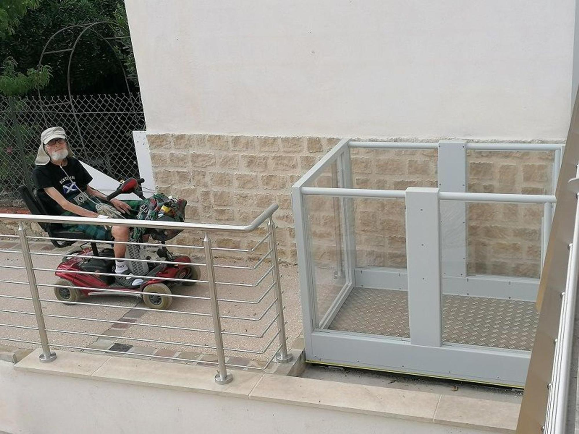 Gite Spacieux A Briare Avec Terrasse, Ideale Pour Familles Et Seminaires, Animaux Acceptes. - Fr-1-590-371 Экстерьер фото